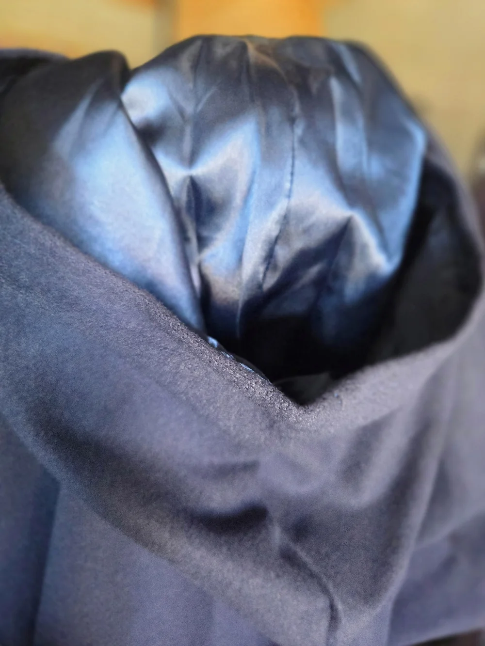 🍍3 Button Cloak - Picture 6 of 8
